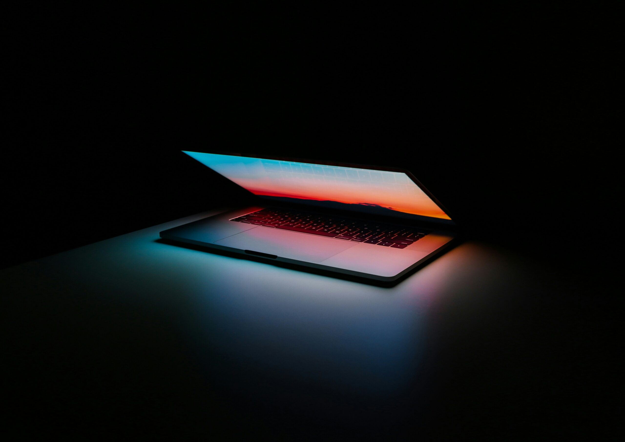 Immagine in evidenza di Hello World